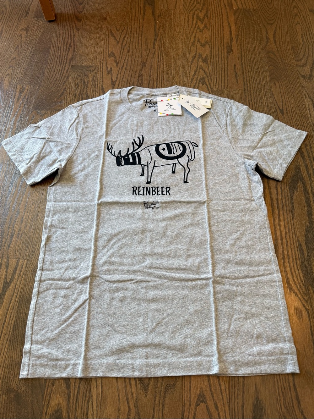 NWT Original Penguin Light Gray Reinbeer Graphic Tee size Medium